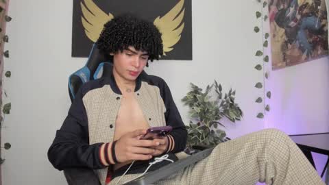 Jay online show from 12/05/24, 12:41