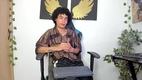 Jay online show from 02/02/25, 01:12