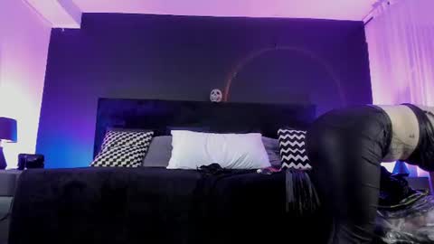 Snapshot of _jade_16 chatting on 06/30/26, 11:55 Miss Jade online show from 06/30/26, 11:55