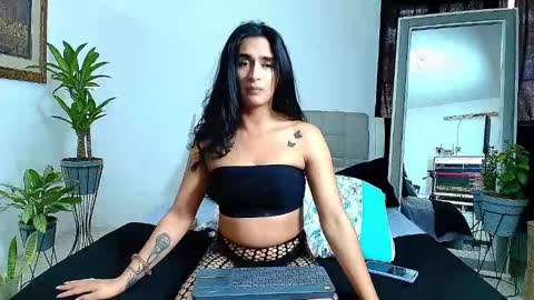 Snapshot of _jade_2 chatting on 12/02/24, 06:10 Jade online show from 12/02/24, 06:10