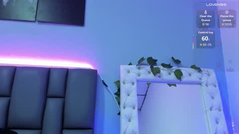 Jasmine online show from 10/13/25, 01:22