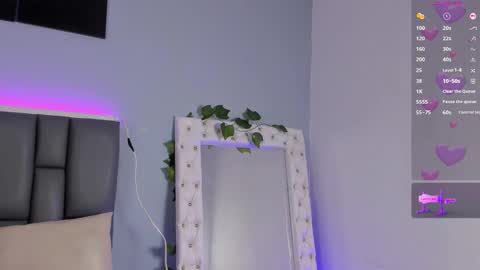 Jasmine online show from 10/18/25, 12:17