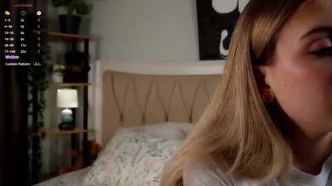 Candy online show from 03/04/25, 01:12