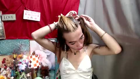  Maria  online show from 10/05/25, 08:23