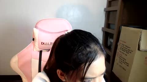 Snapshot of _jennn chatting on 05/25/26, 05:19 Jen online show from 05/25/26, 05:19