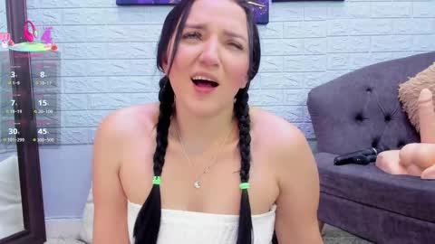    online show from 09/10/25, 07:36