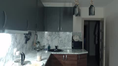 Joni online show from 02/25/25, 06:47