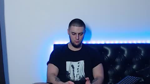 Joni online show from 11/11/25, 04:12