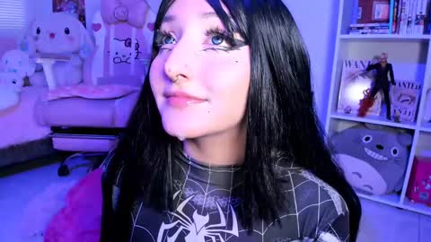 JULIANA online show from 02/13/25, 04:39