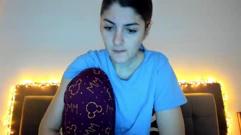 _just_a_simple_girl online show from 02/26/25, 09:21