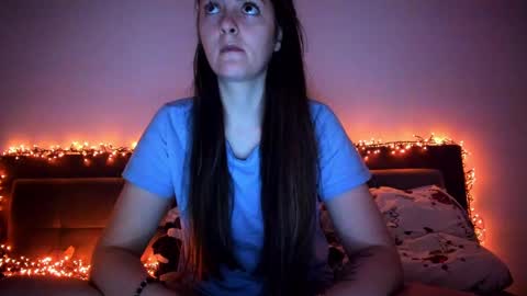 _just_a_simple_girl online show from 02/26/25, 03:30