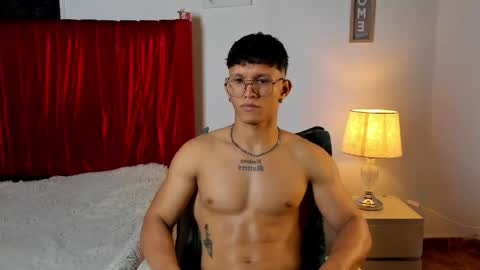 Snapshot of _justin_andrew1 chatting on 04/15/26, 06:42 justin online show from 04/15/26, 06:42