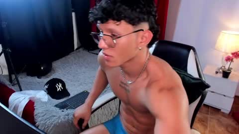 Snapshot of _justin_andrew1 chatting on 05/11/26, 02:17 justin online show from 05/11/26, 02:17