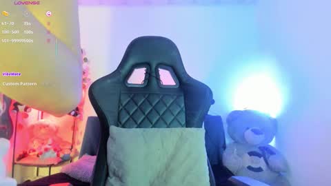 _kairy_ online show from 12/16/25, 02:16