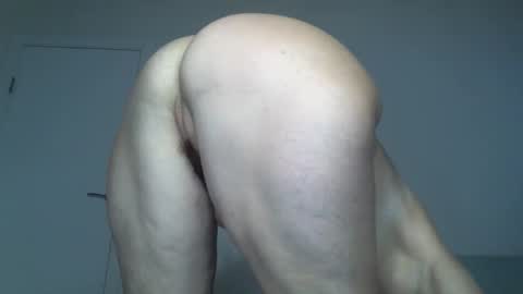 KAPELKA   online show from 10/08/25, 03:04