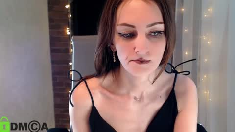  karolina online show from 01/15/25, 04:54