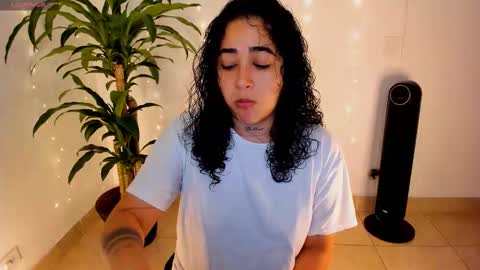     online show from 12/23/25, 02:09