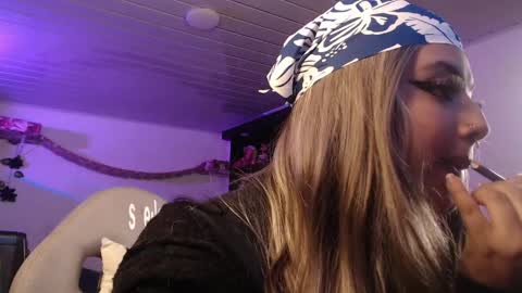 Snapshot of _kat_sweet chatting on 04/11/26, 03:11 Cata online show from 04/11/26, 03:11