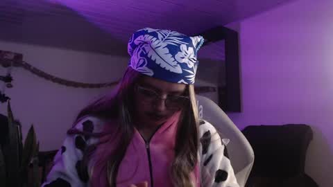Snapshot of _kat_sweet chatting on 04/30/26, 03:13 Cata online show from 04/30/26, 03:13