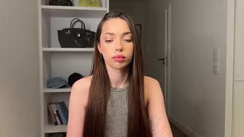 Snapshot of _kate_22 chatting on 11/12/25, 07:13 _kate_22 online show from 11/12/25, 07:13