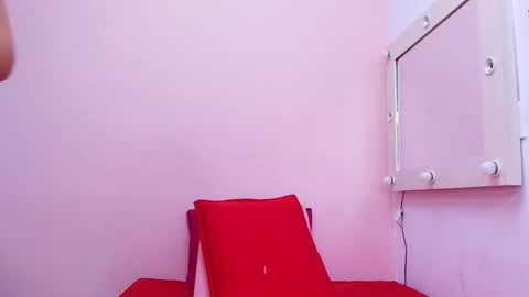 Kendall online show from 10/05/25, 12:03