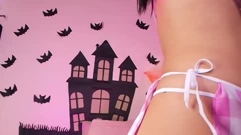 Kendall online show from 10/31/25, 11:55