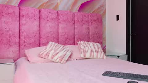 Kendall online show from 03/25/26, 12:00