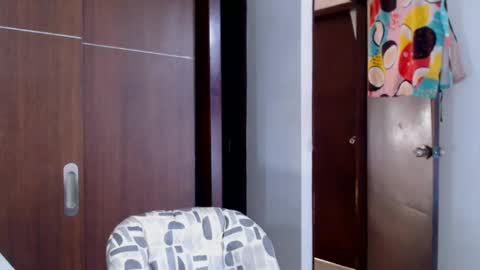  Dani  online show from 12/21/24, 09:15