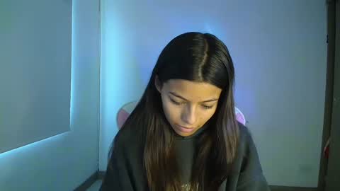 khloe sweet online show from 03/12/25, 06:00