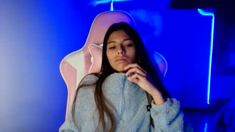 Snapshot of _khloe_sweet chatting on 05/19/26, 10:16 khloe sweet online show from 05/19/26, 10:16