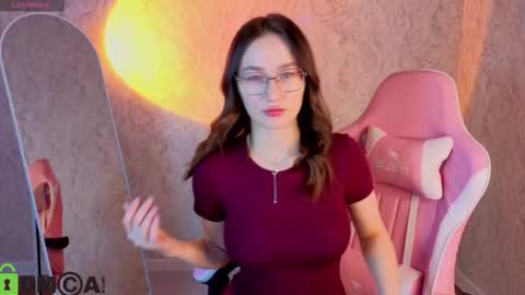 Snapshot of _kiki_angel_ chatting on 02/22/26, 04:46 Kiki online show from 02/22/26, 04:46