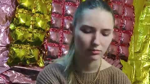 _kikiclark_ online show from 03/20/26, 06:13