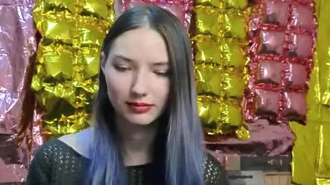 _kikiclark_ online show from 04/03/26, 05:11