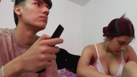 _kinkyy69_ online show from 11/23/25, 06:08