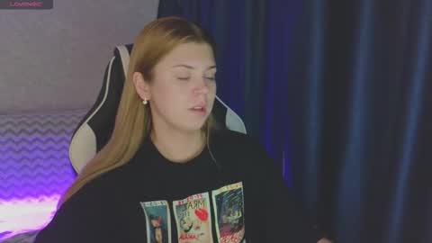 Molly   Emily online show from 09/19/25, 06:52