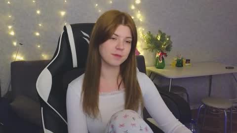 Molly   Emily online show from 01/06/26, 06:11