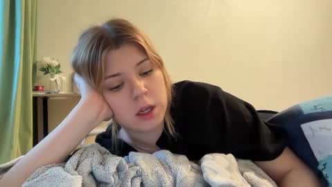 Molly   Emily online show from 06/18/26, 04:22