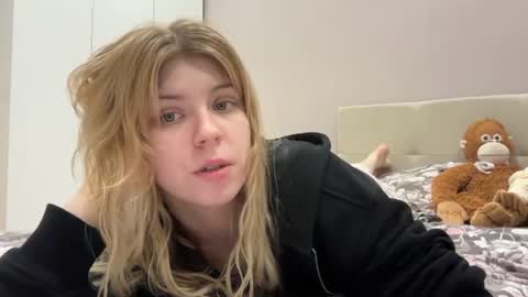 Molly   Emily online show from 06/28/26, 04:57