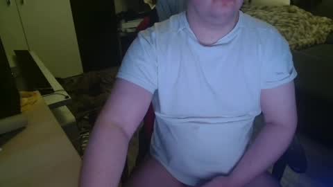 Snapshot of _kitsu_ chatting on 01/31/25, 05:53 _kitsu_ online show from 01/31/25, 05:53