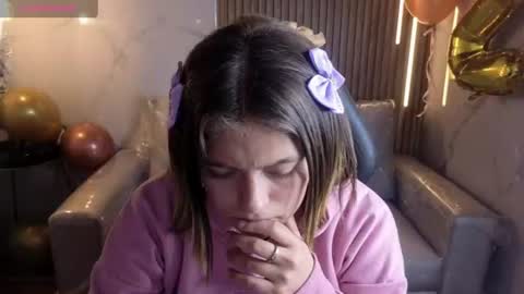 Snapshot of _kitten_1 chatting on 07/09/26, 01:53 _kitten_1 online show from 07/09/26, 01:53