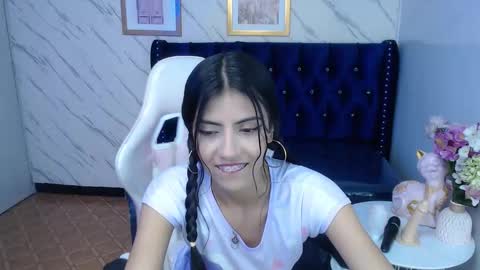 Hi Stream 300pm to 900pm online show from 03/11/25, 08:42