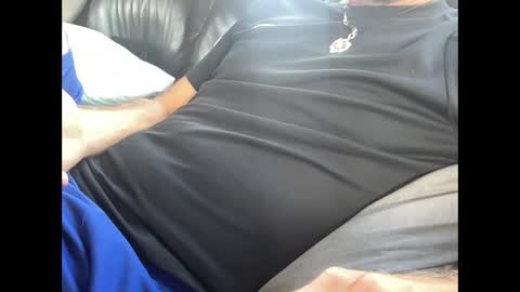 Kiwi online show from 01/28/25, 01:08