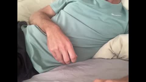 Kiwi online show from 04/18/26, 09:59