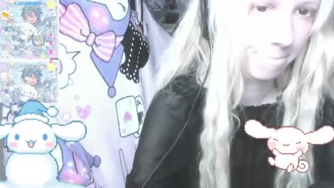  kuro  online show from 03/11/25, 06:08