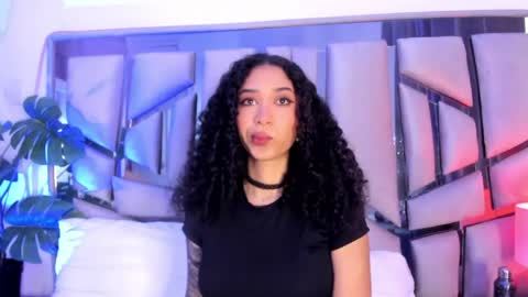 Lanna  online show from 04/27/26, 11:30