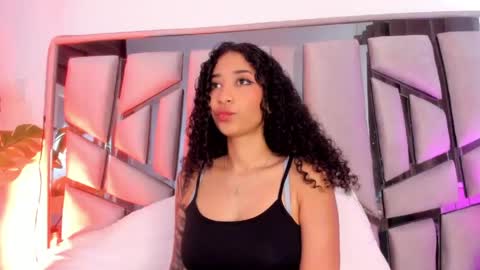 Snapshot of _lanna_jhonson_ chatting on 05/05/26, 02:36 Lanna online show from 05/05/26, 02:36