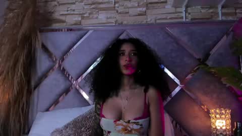 Snapshot of _lanna_jhonson_ chatting on 05/25/26, 12:38 Lanna online show from 05/25/26, 12:38