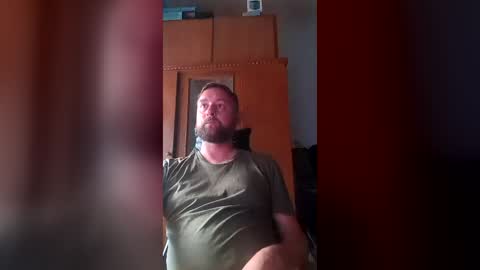 Snapshot of _lastjedi_ chatting on 07/15/26, 12:43 OBI-WAN online show from 07/15/26, 12:43