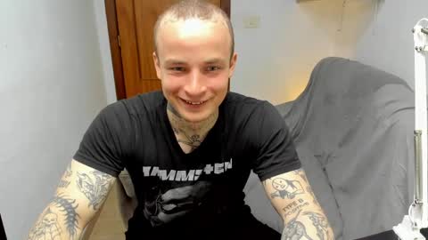 Layne online show from 04/16/26, 10:49