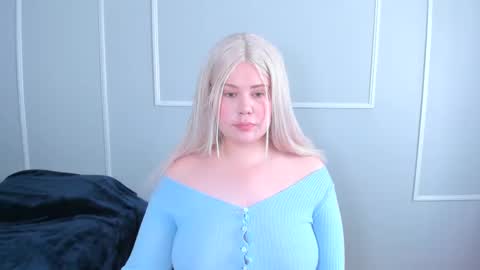 leana online show from 11/16/25, 06:13